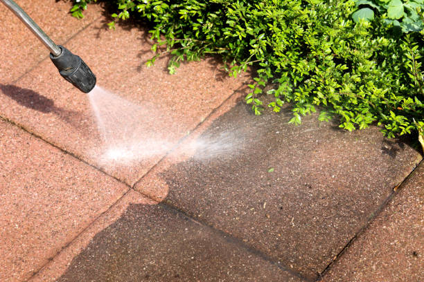 Why Choose Our Certified Pressure Washing Experts for Your Project Needs in Middle Island, NY?